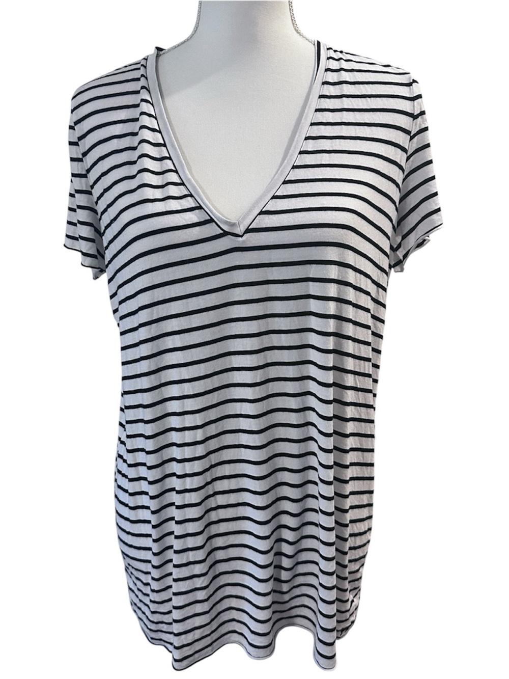 Victoria's Secret PINK V-Neck Tee